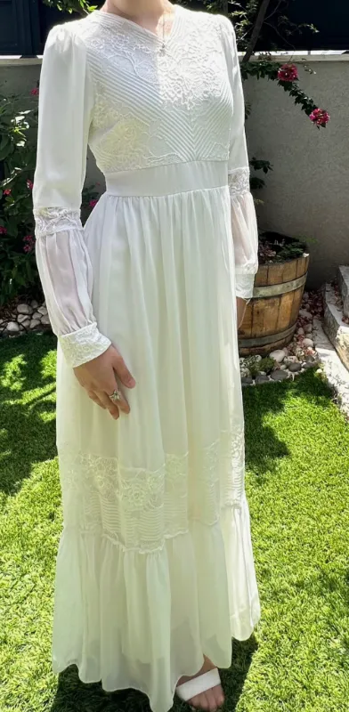 שמלת בת מצווה דגם אביה