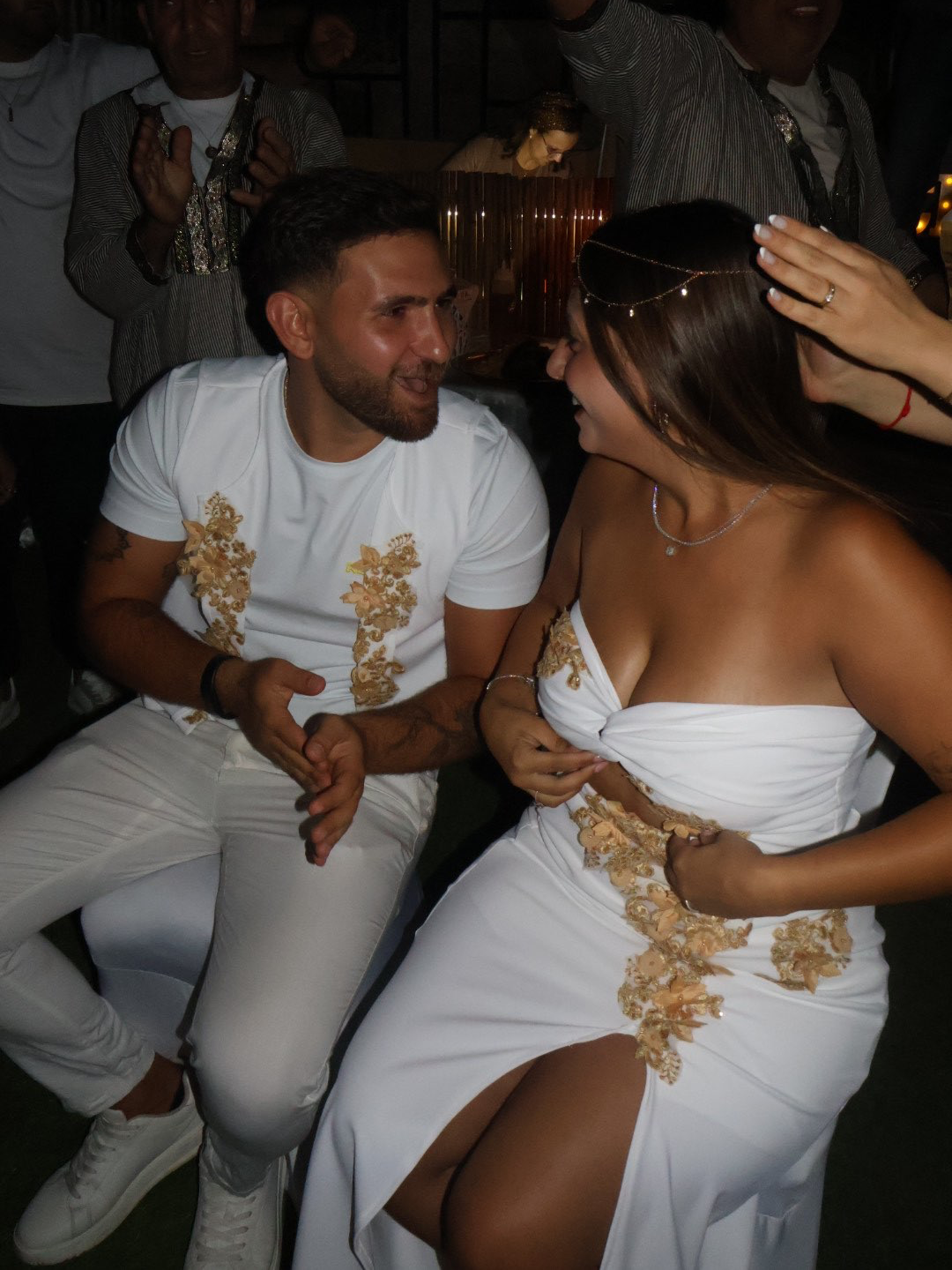 סט תואם חתן כלה