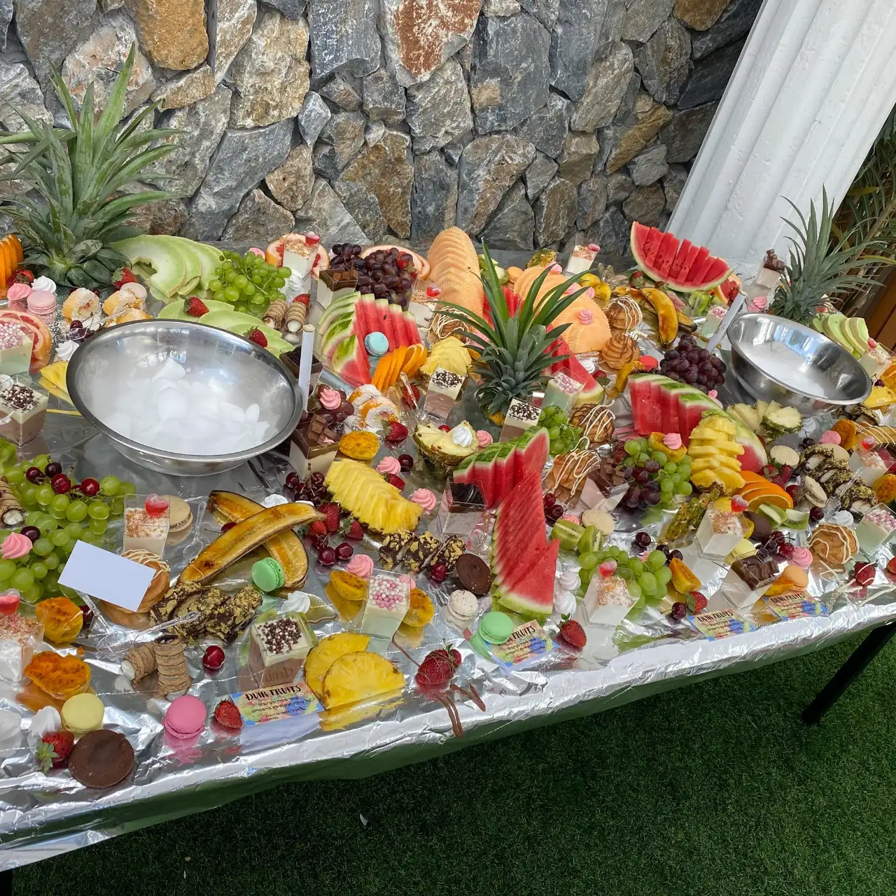 שולחן פירות לאירועים