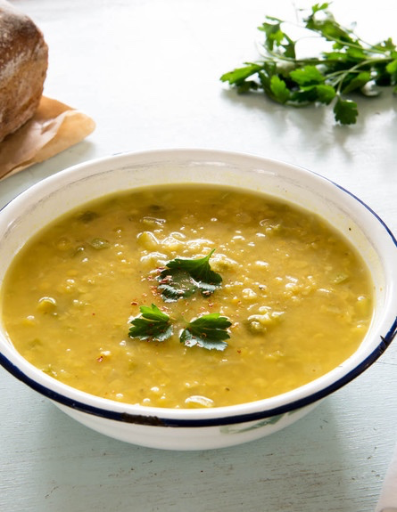 כיצד האיורוודה יכולה לתמוך באמהות חדשות?