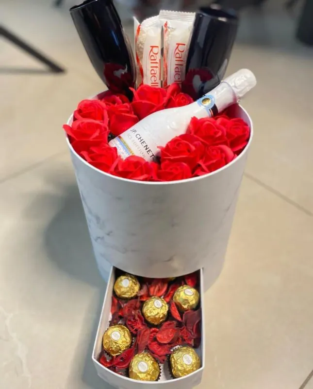 מארז עגול + מגירה 🎁