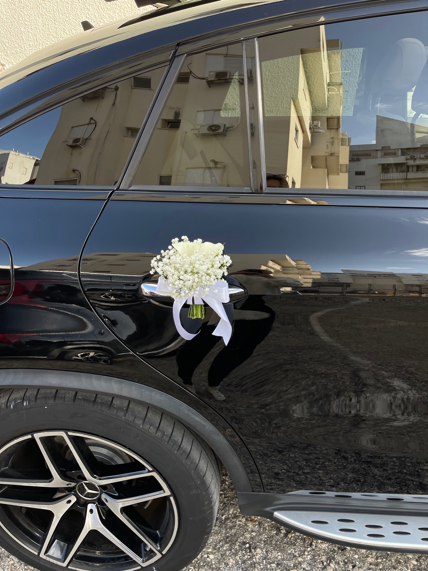 קישוט רכב חתן וכלה