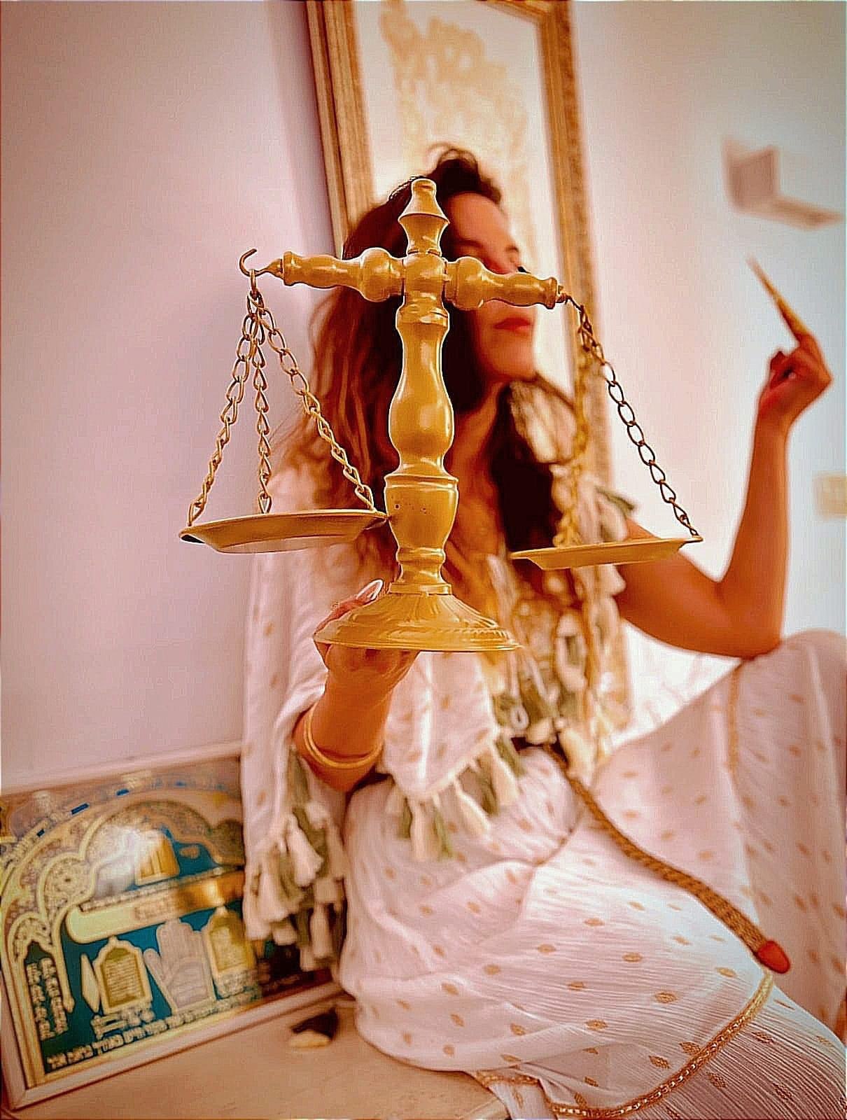 פרק 1 - אזהרה⚠️ תכנים קשים.