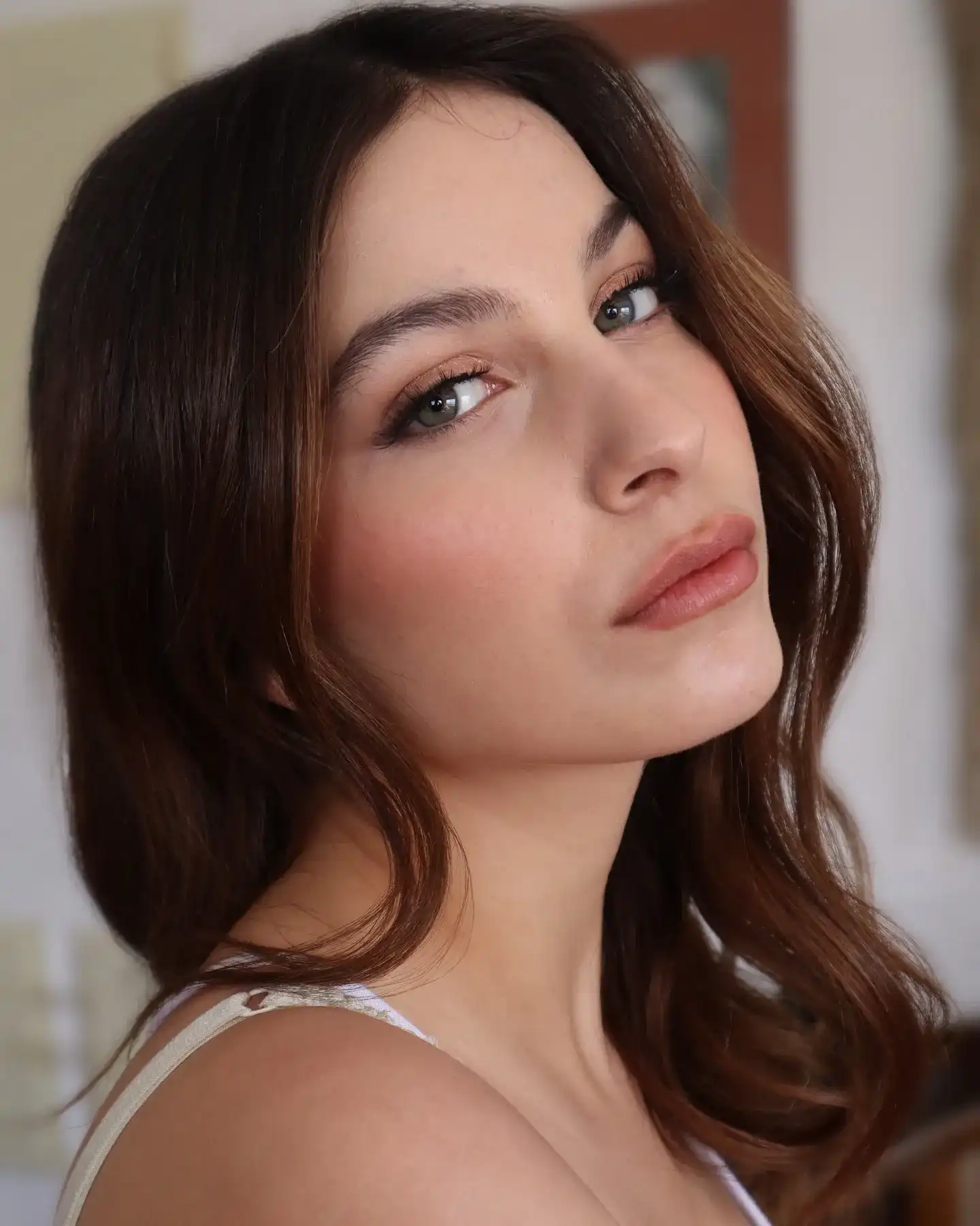 איך לבחור מראה איפור מושלם ליום החתונה