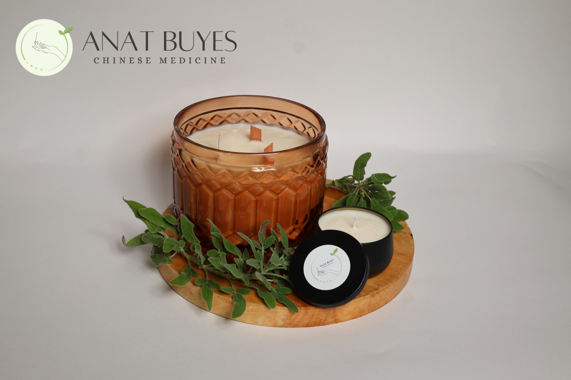 מוצרים טבעיים: קרמים, נרות, פרחי באך