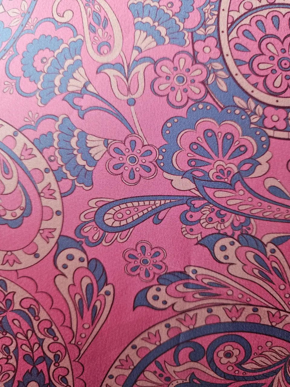 סטן לייקרה מודפס חדש