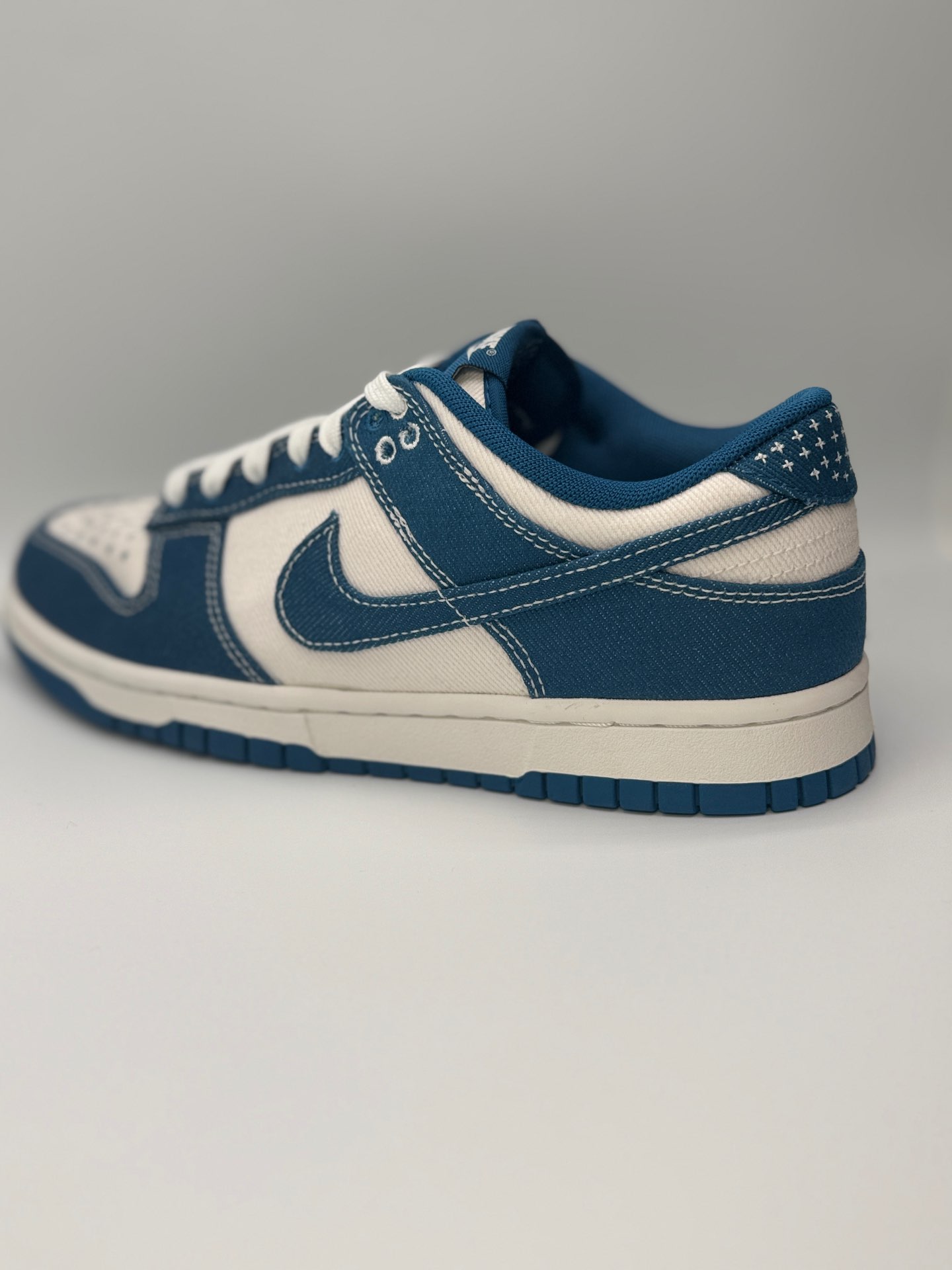 “Nike Dunk Low  “Industrial Blue Sashiko