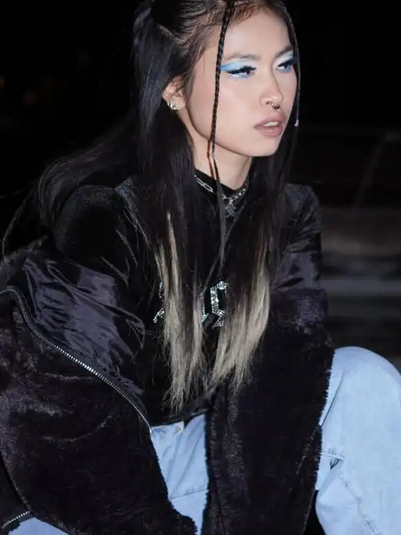 אלונה גר Alona Gar