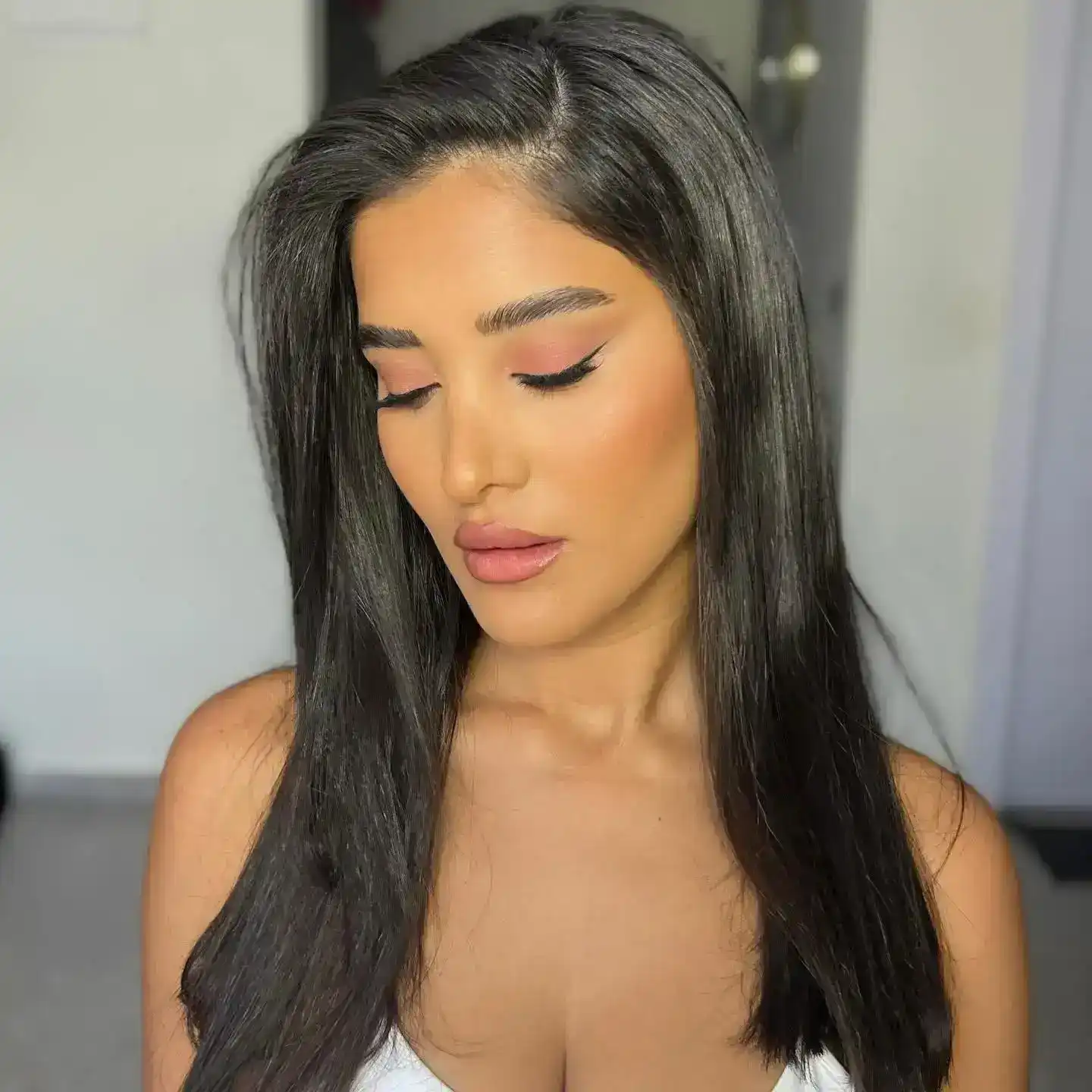 למה כלות מעדיפות איפור ושיער עד הבית לחוויה רגועה ונעימה?