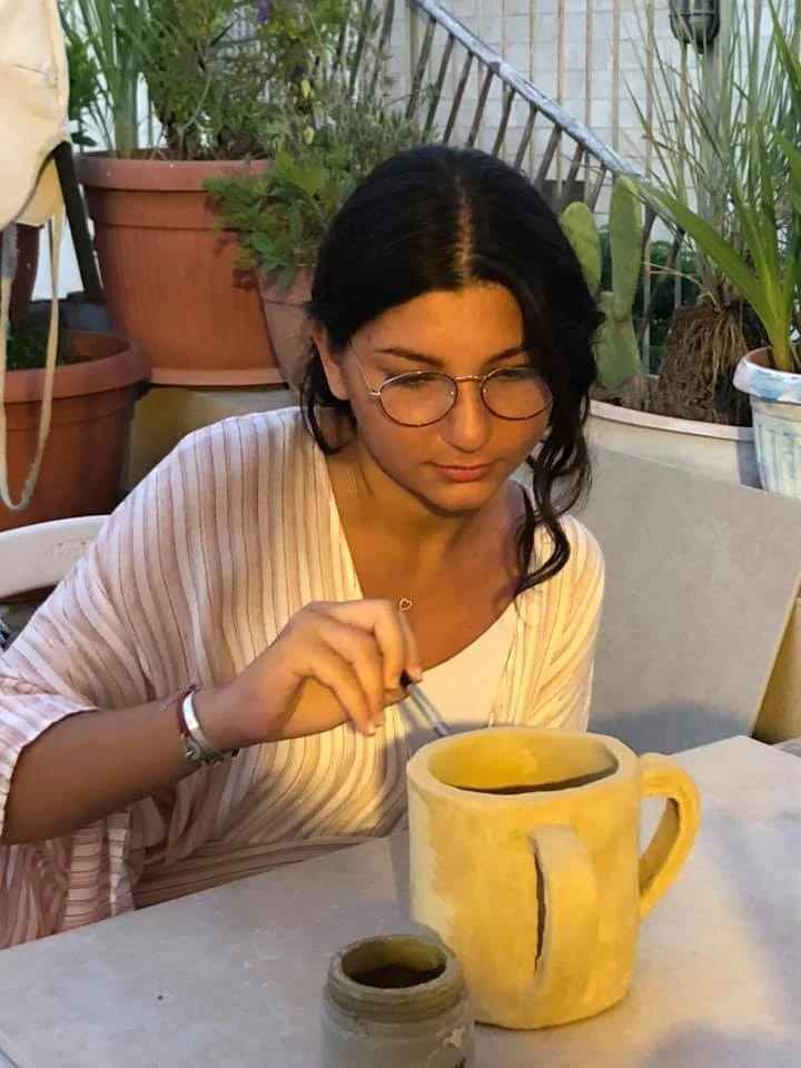 סדנת קרמיקה כמסיבה