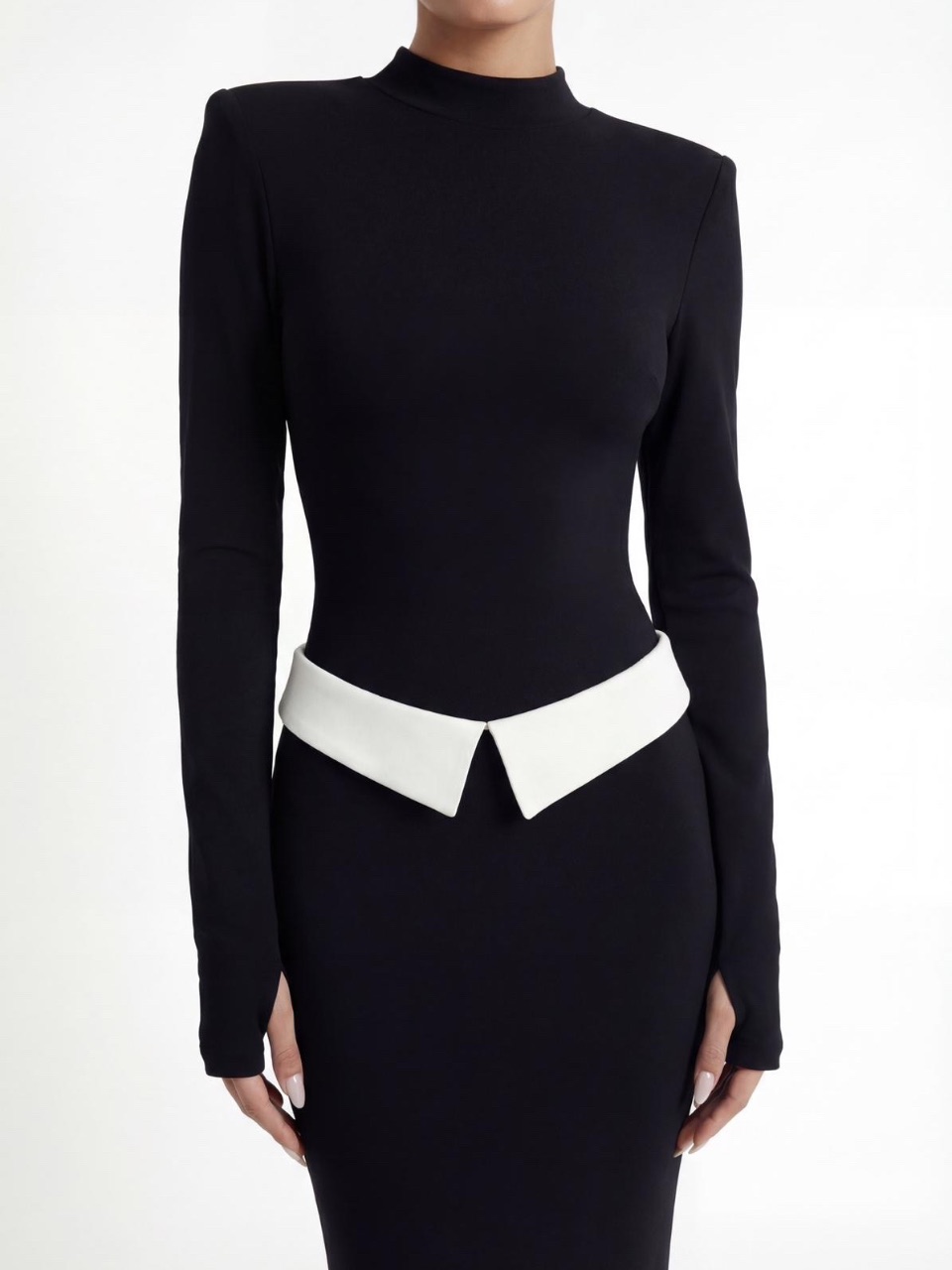 חליפת אריקה שחור