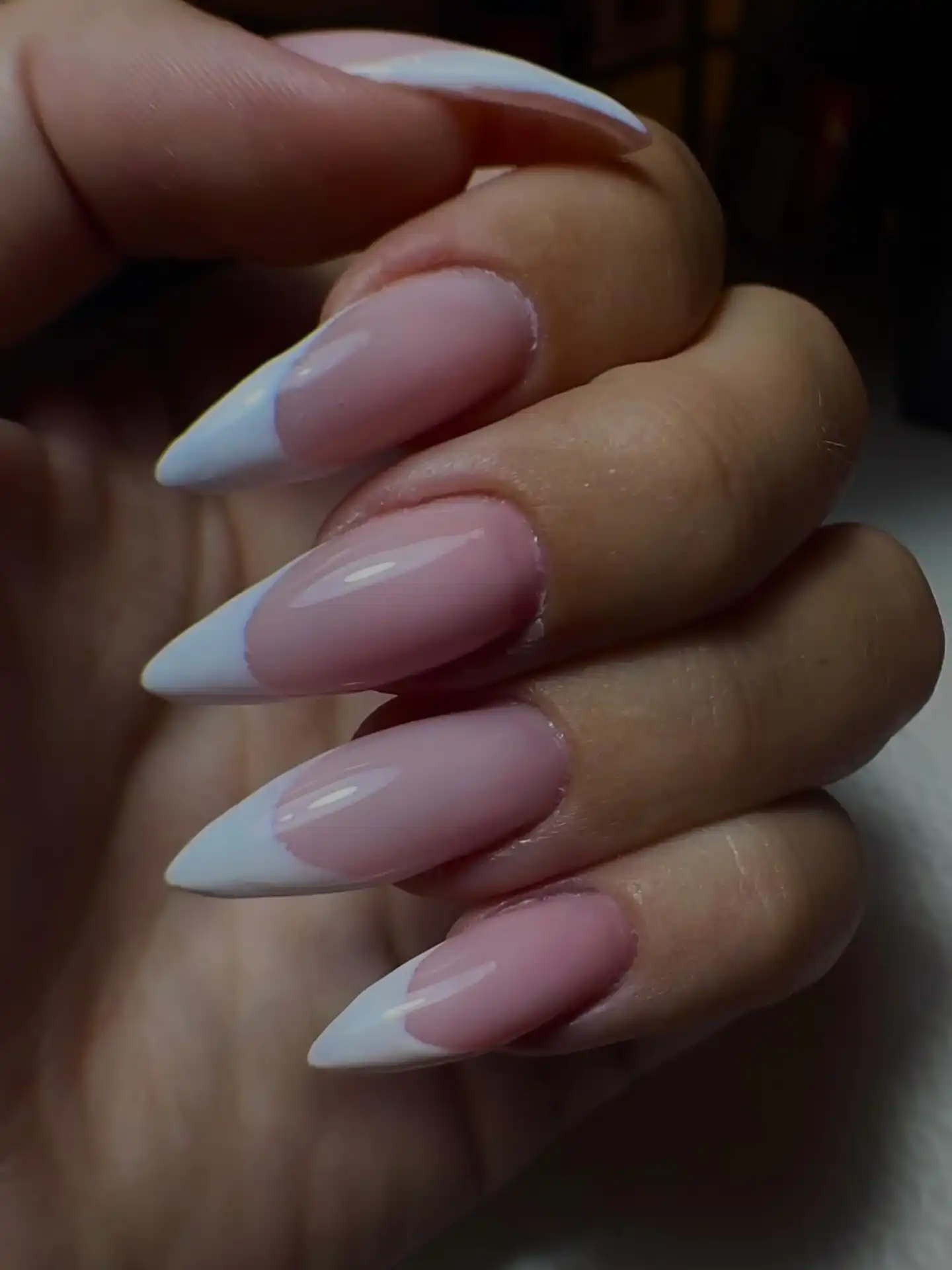 איך לבחור את הגוון המושלם למניקור שלך?