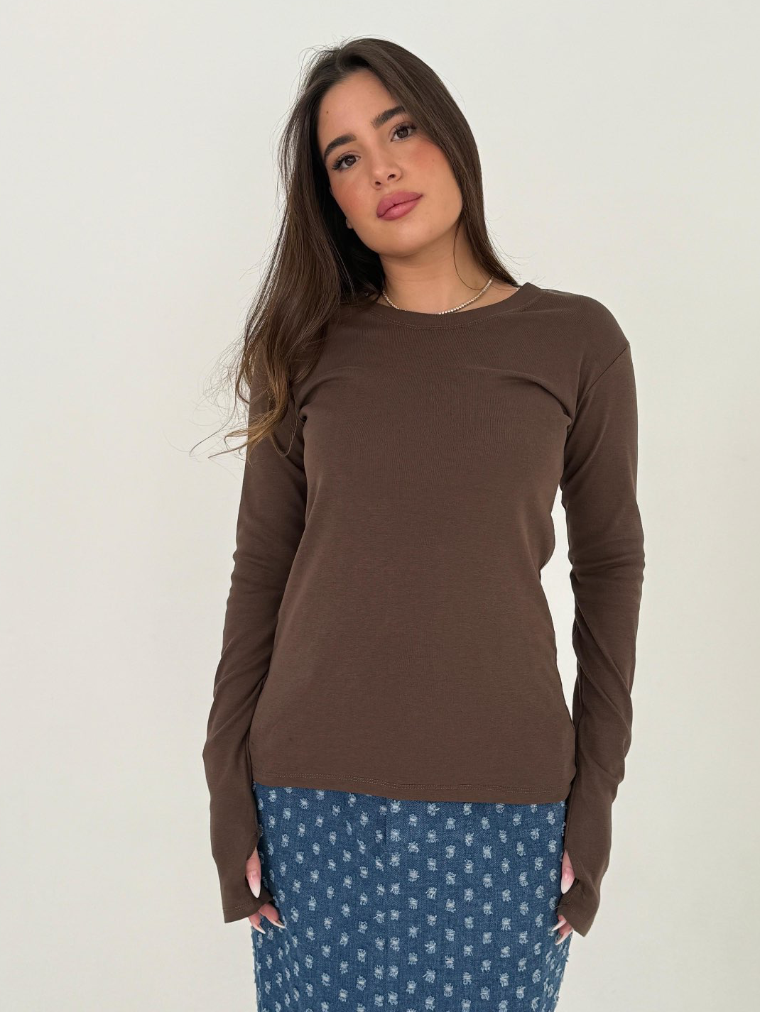 חולצת בייסיק כפפה