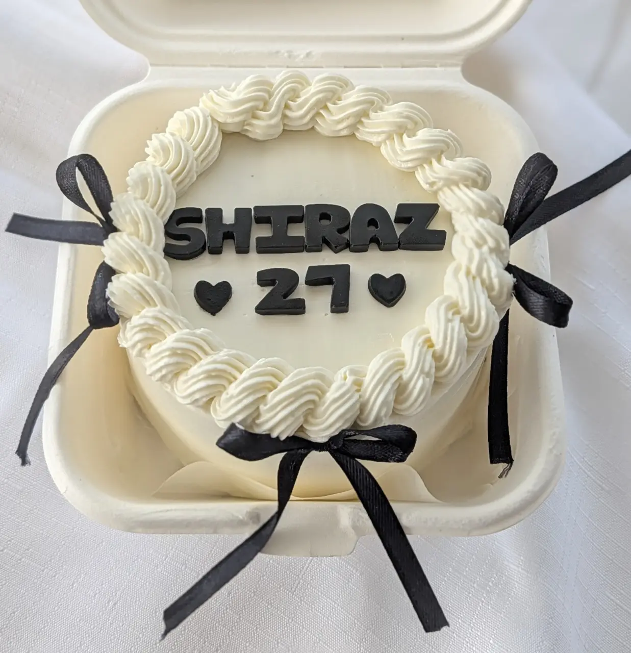 בנטו עם פפיונים