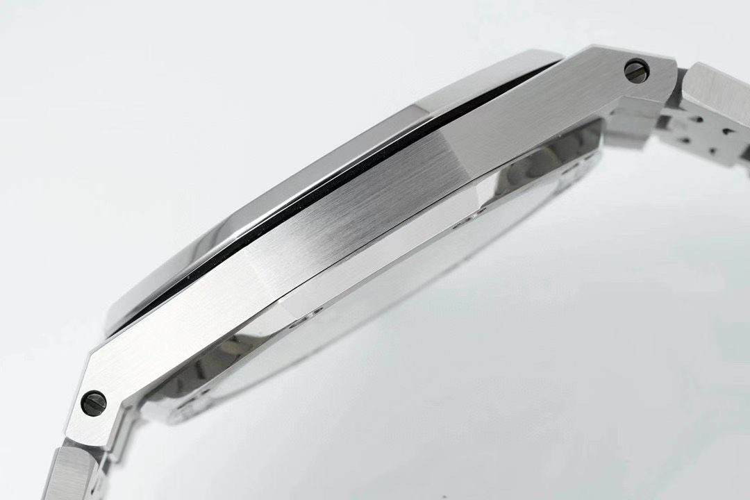 איך לזהות שעון יוקרה איכותי באמת