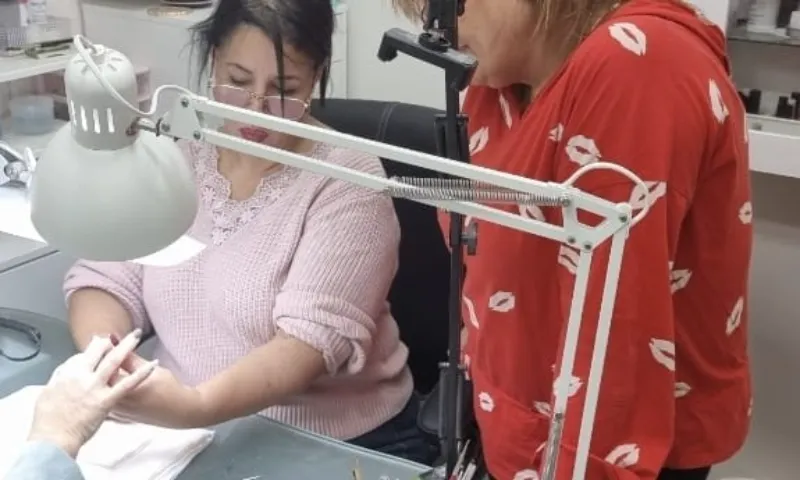 השתלמות פרטית למקצועיות להעלאת רמת העבודה
