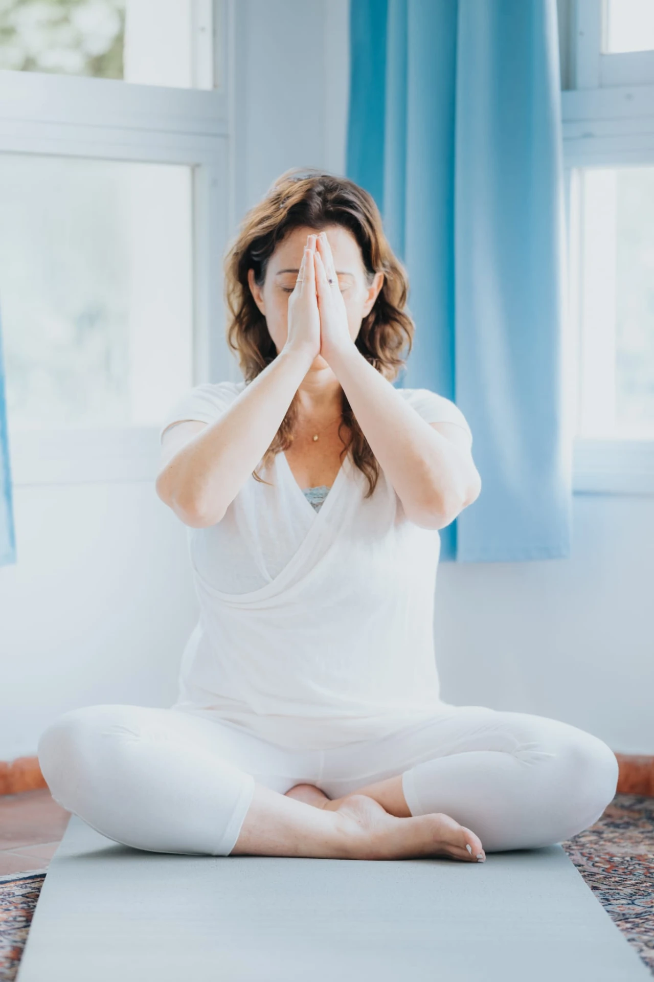 יוגה רכה - השיטה שמחברת בין הגוף לנפש