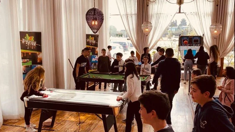 5 שולחנות לבחירת הלקוח