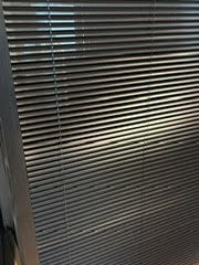 חברתנו מציעה פתרונות הצללה למרחבי עבודה שונים