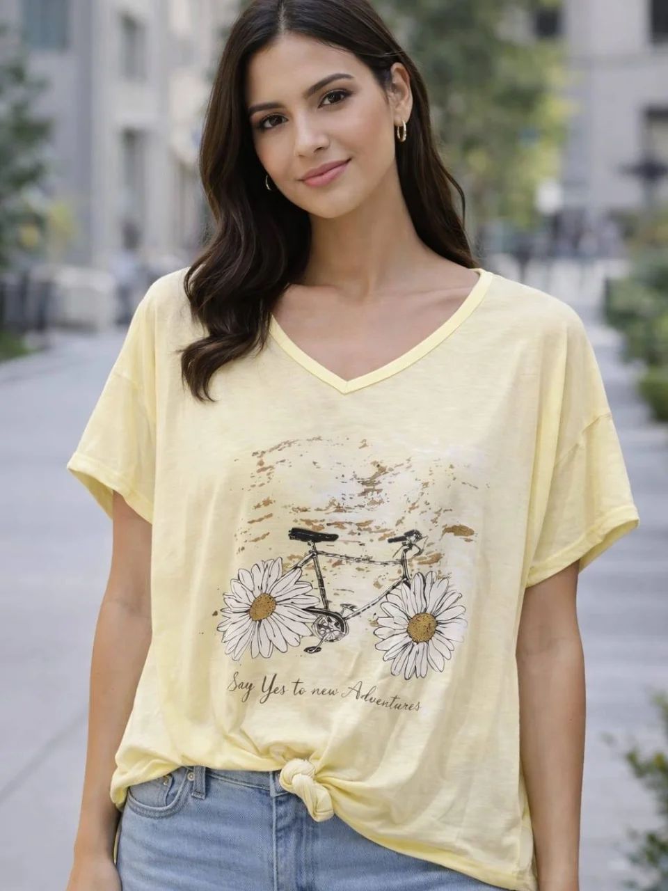 טי שירט וי בננה עם הדפס