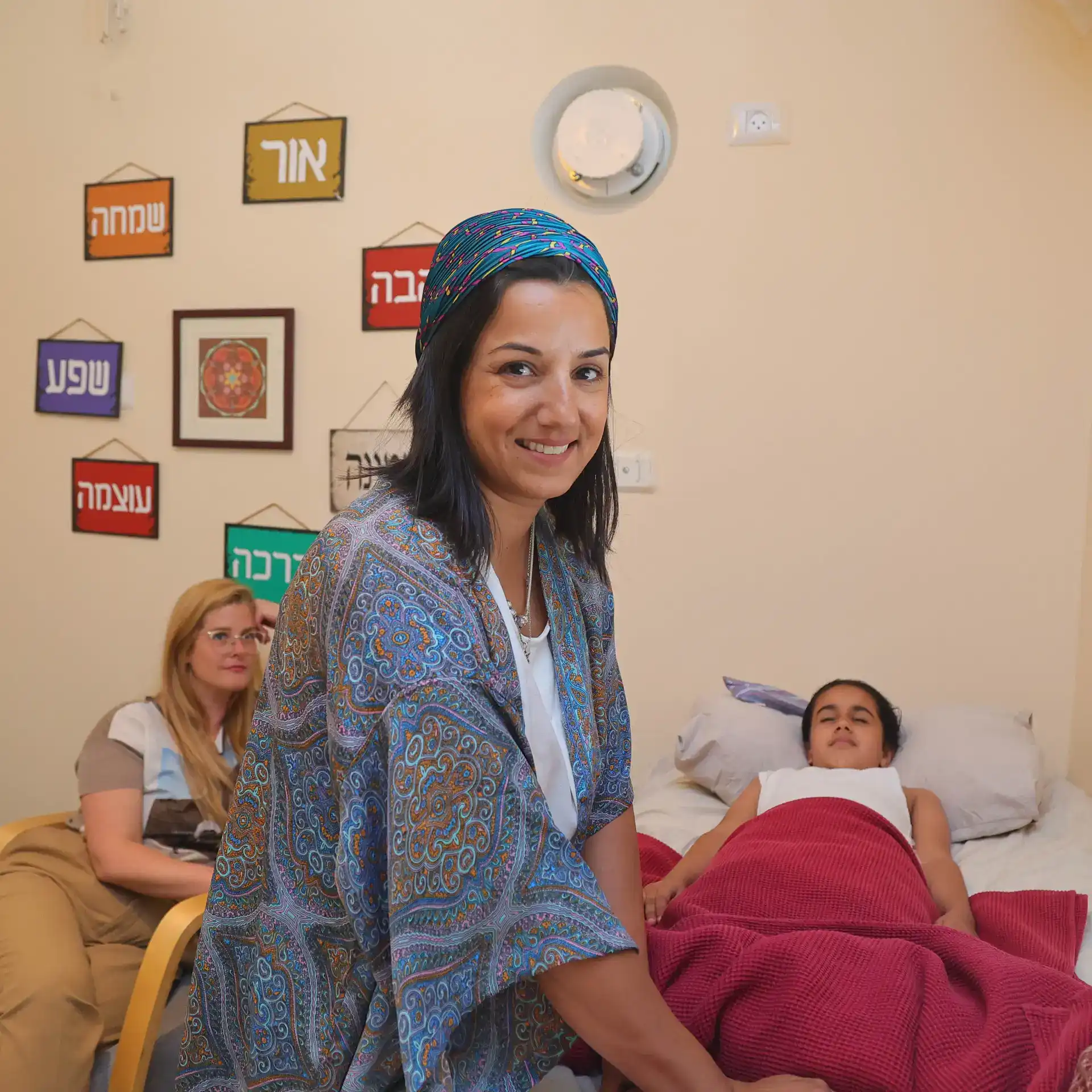 4 טיפולים של ניקויים אנרגטיים (כולל נר מתנה)