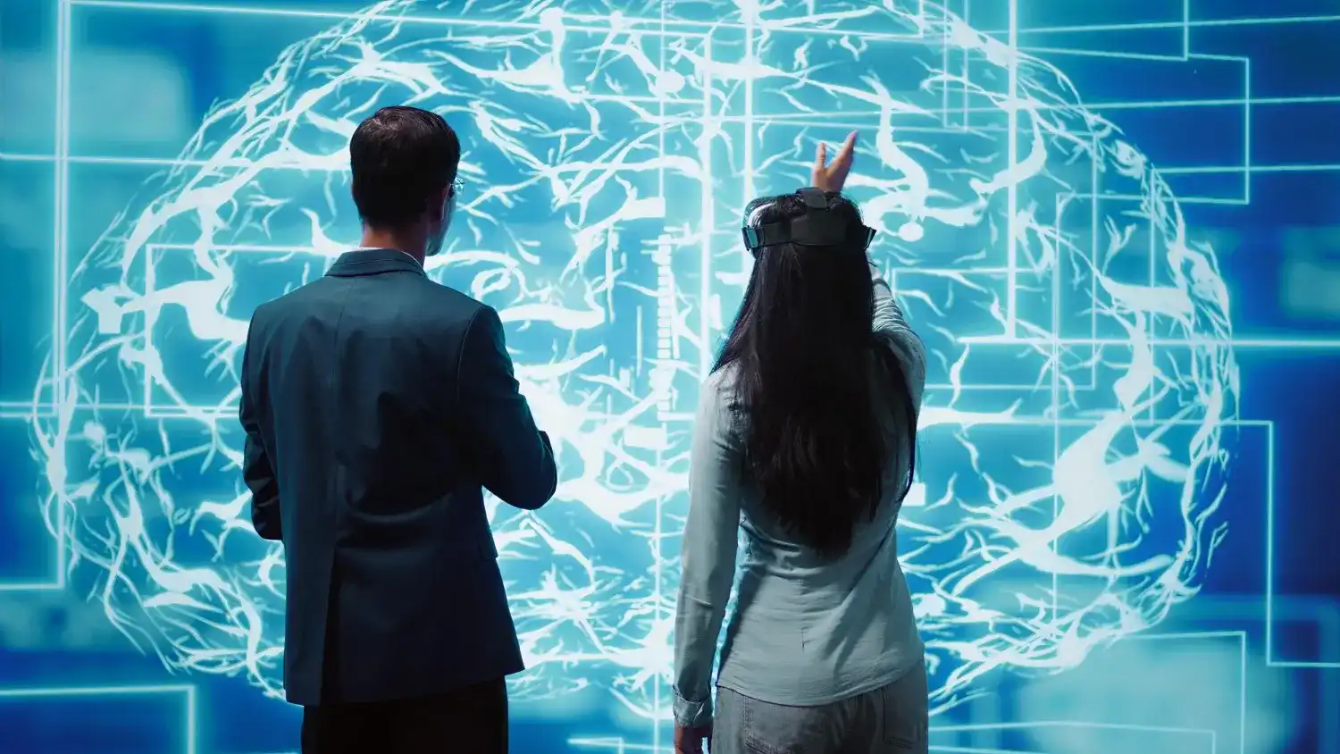 מודיעין עסקי ותחרותי (Business & Competitor Intelligence)