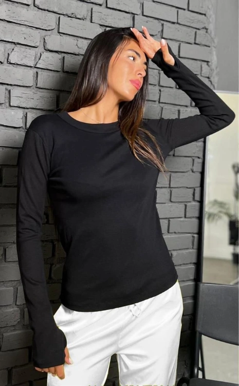 טי שרט כפפה