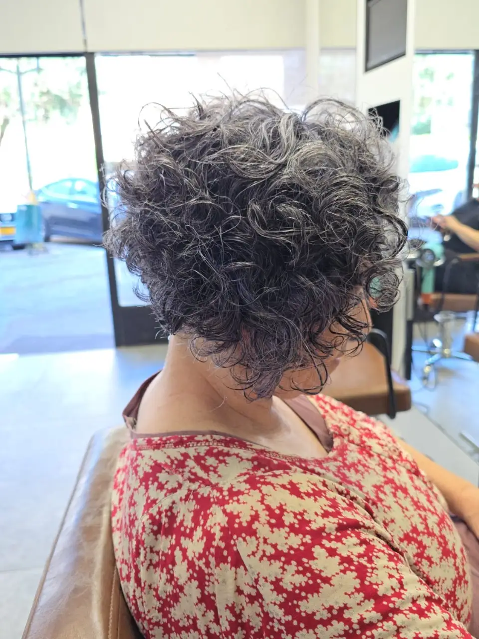 תספורת אישה כולל עיצוב