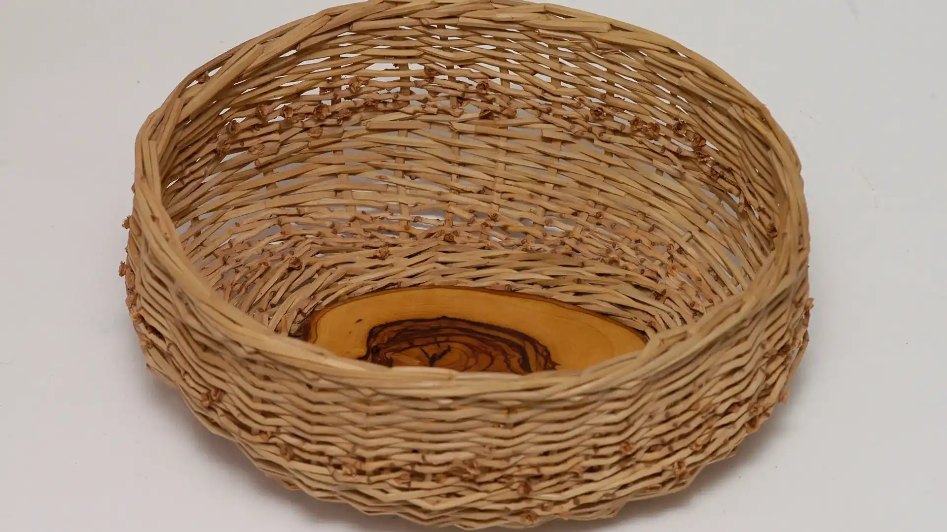 מוצרים עשויים זית