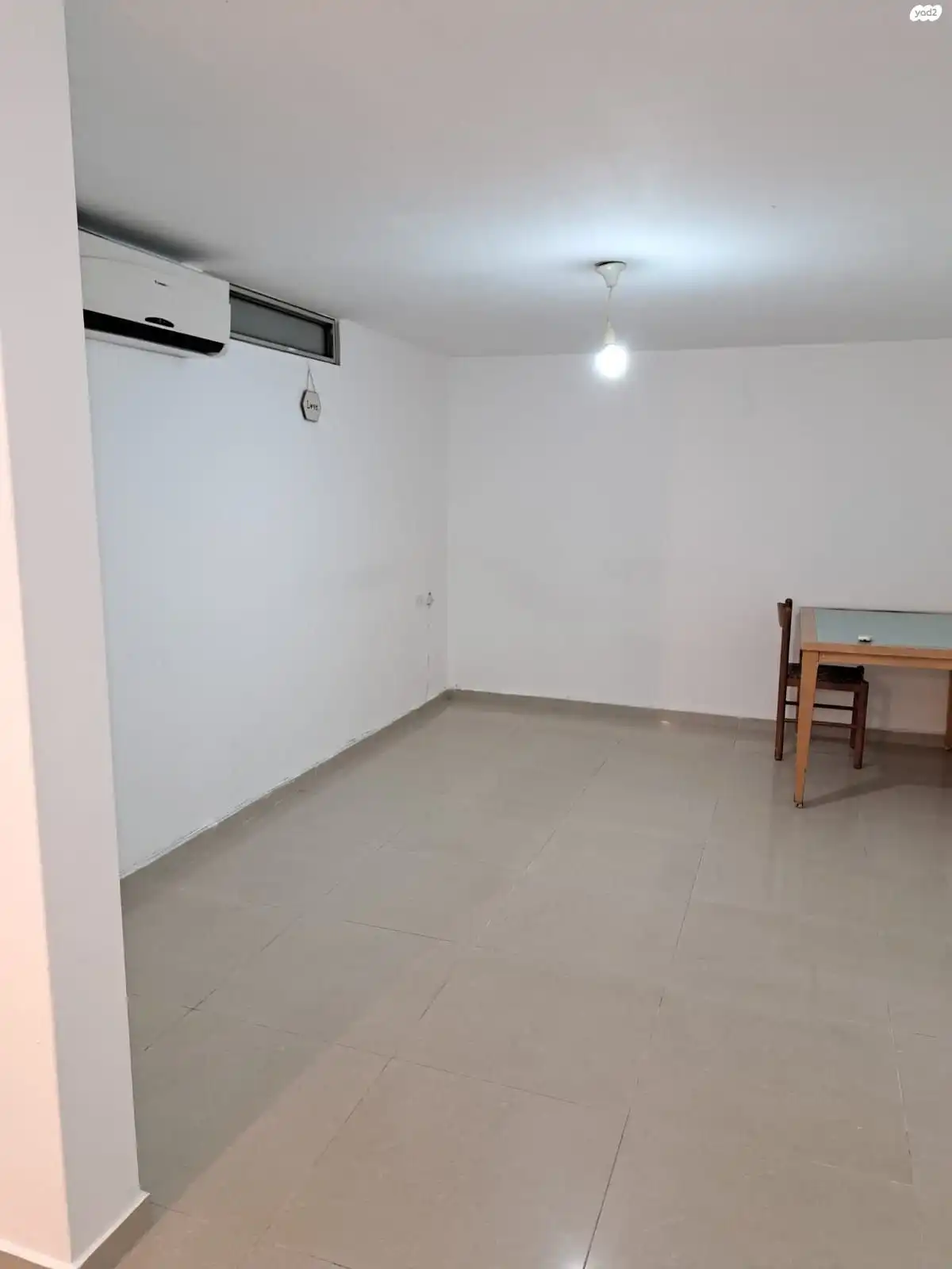 יחידת דיור- דפנה, מעלה שומרון, קרני שומרון