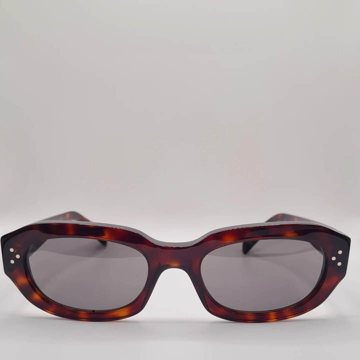 מבחר משקפי שמש וראייה ממותגים