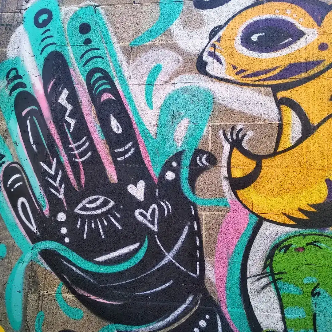 ציור קיר בהזמנה למשרד או עסק