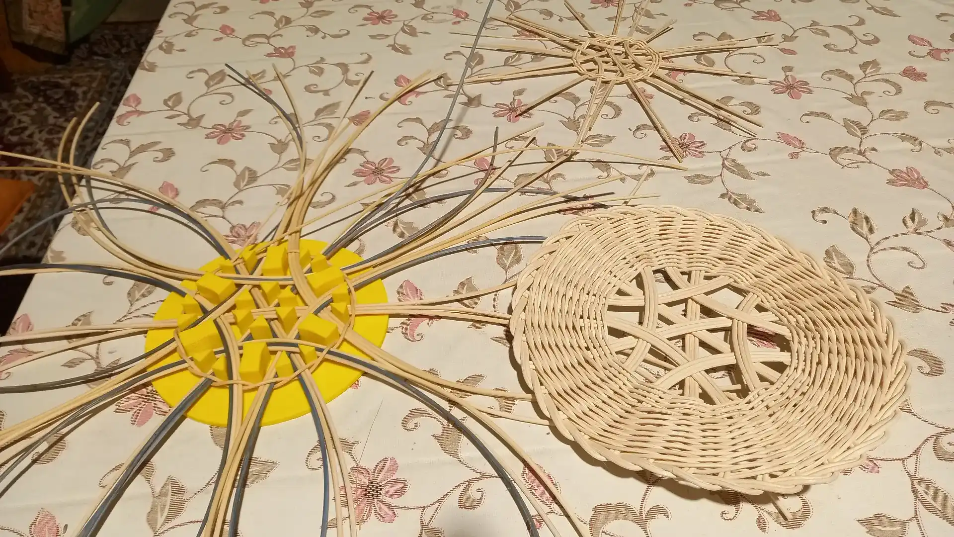 מוצרים עם שבלונה