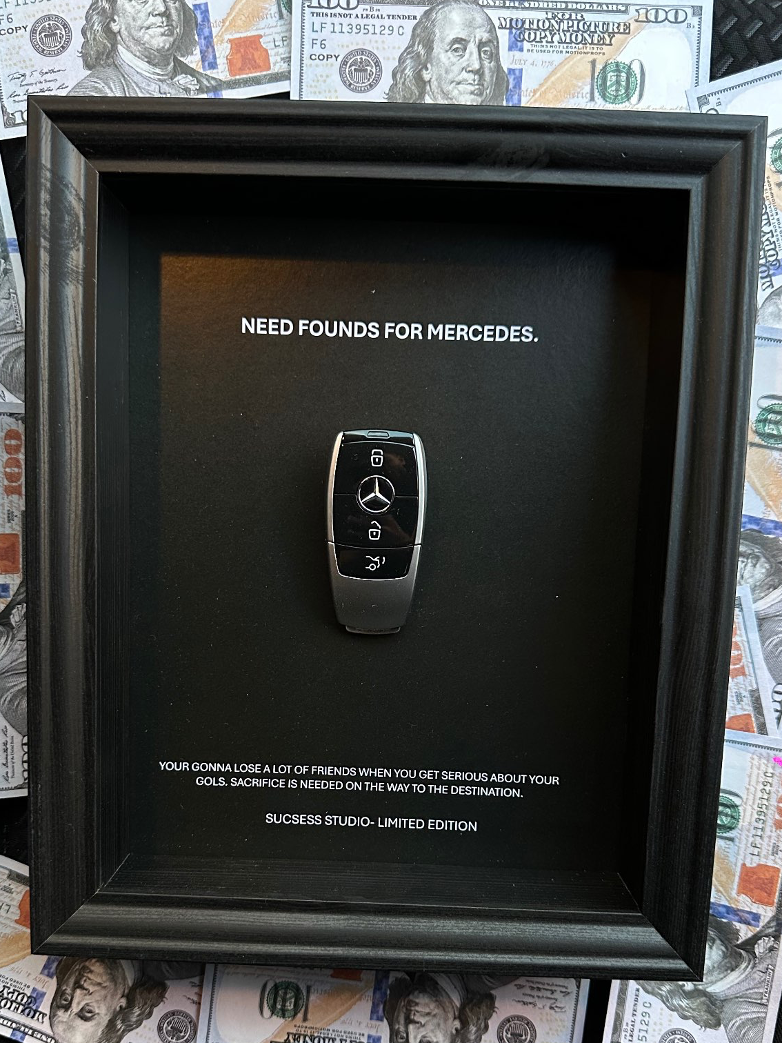 מסגרת “Mercedes elite ”