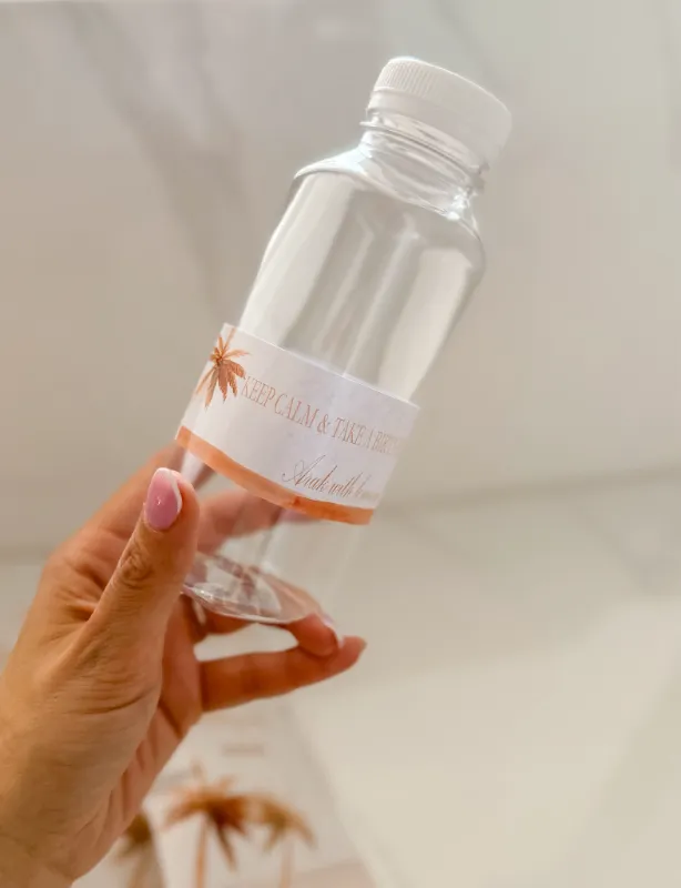 בקבוקים  ממותגים 250 מ״ל / 350 מ״ל סגירה הרמטית