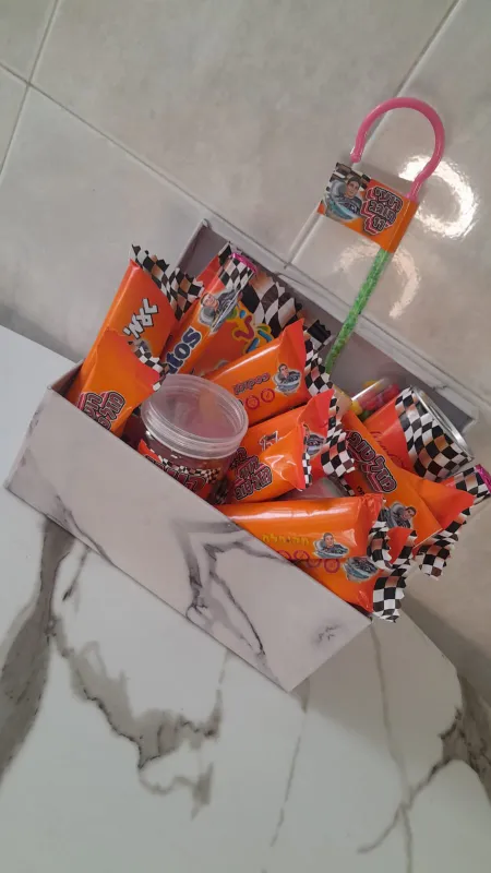 מארז יומולדת לגיל 11