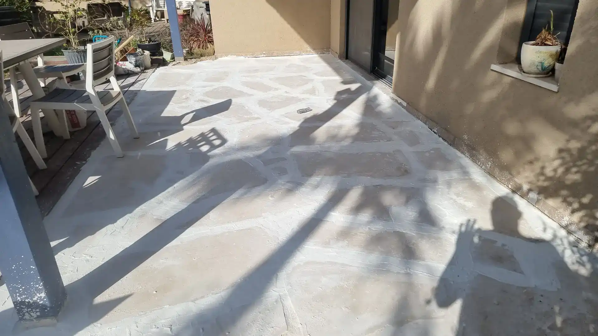 עבודות אבן טבעית- טרסות וריצוף חוץ