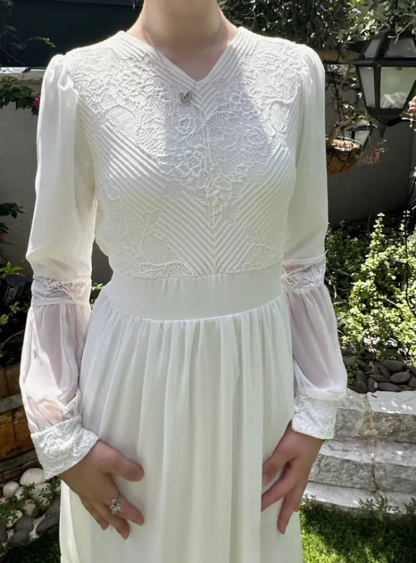 שמלת בת מצווה דגם אביה