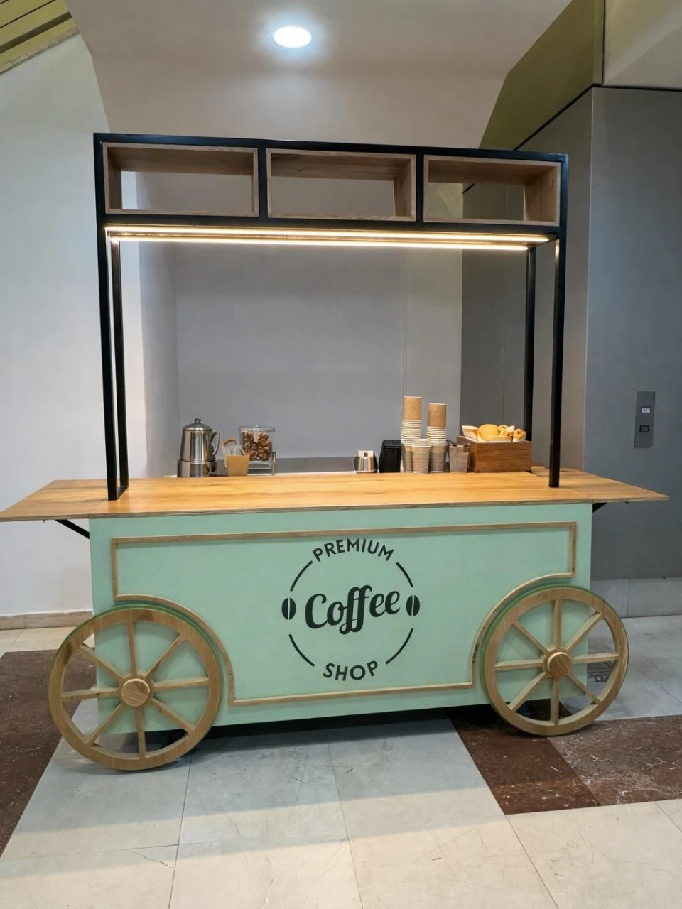 פרויקטים בהתאמה אישית (עץ ומתכת)