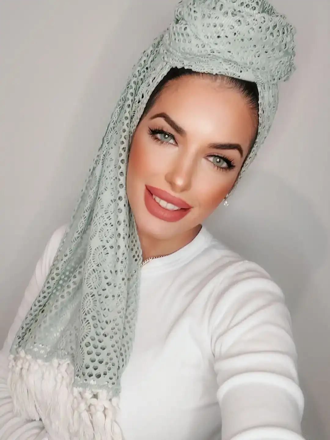 מטפחות תחרה 