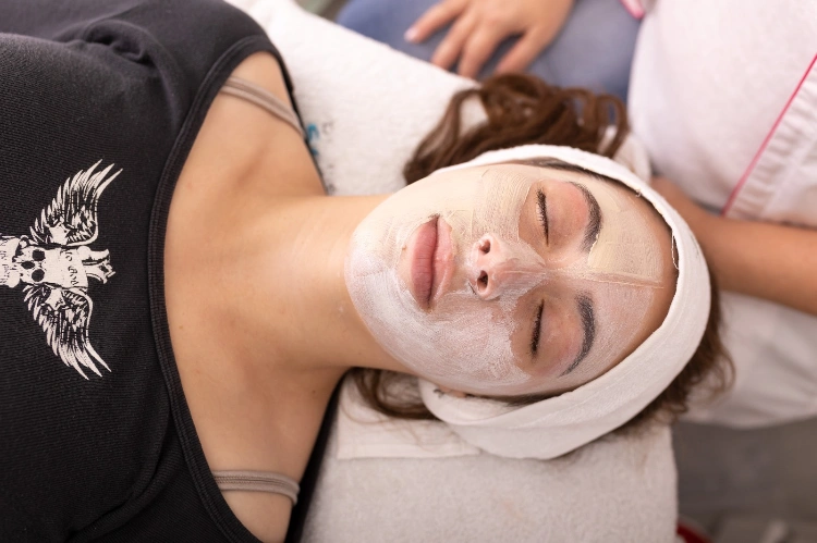 טיפול יופי לפני אירוע