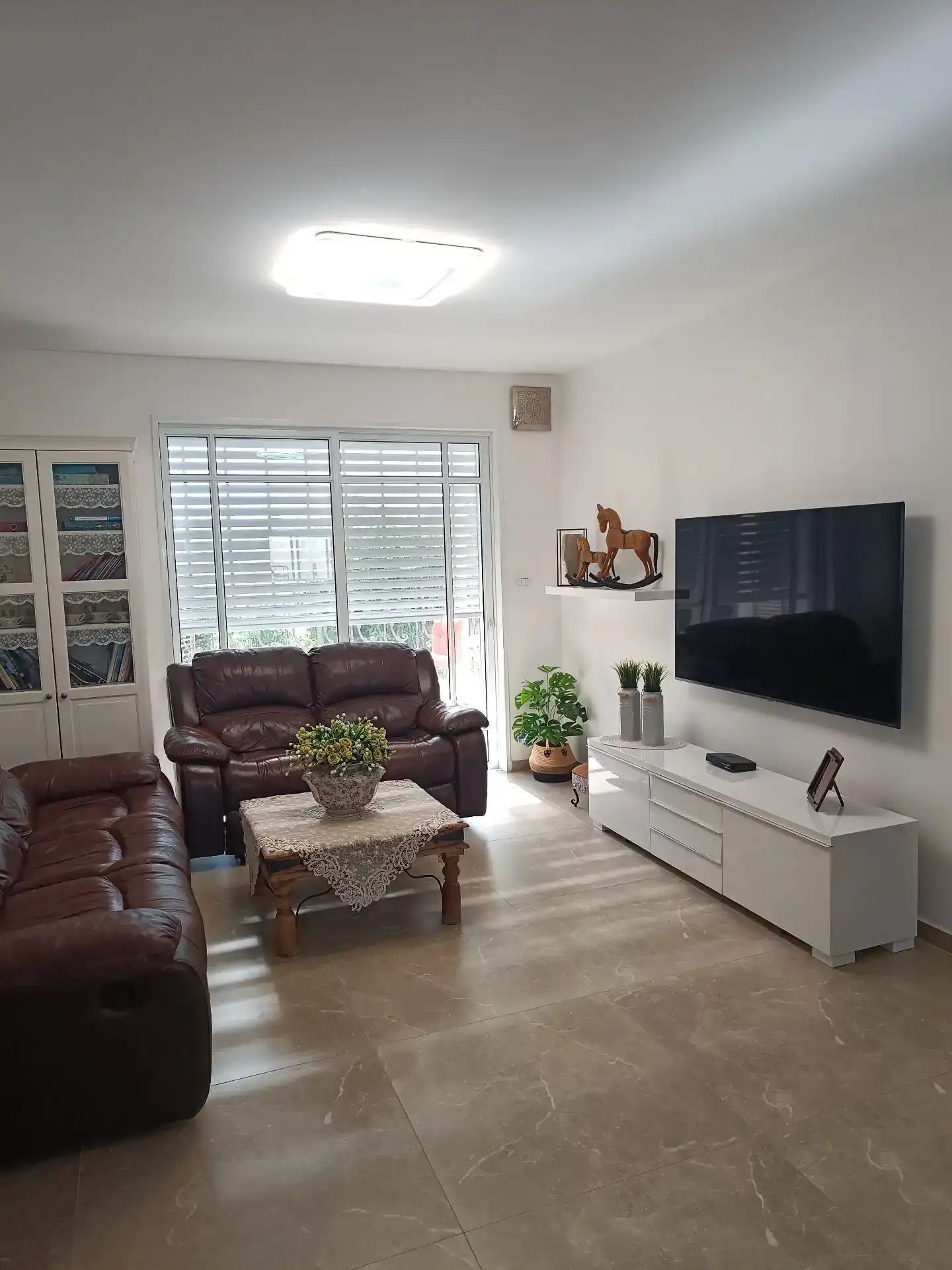 רענון סלון ומטבח