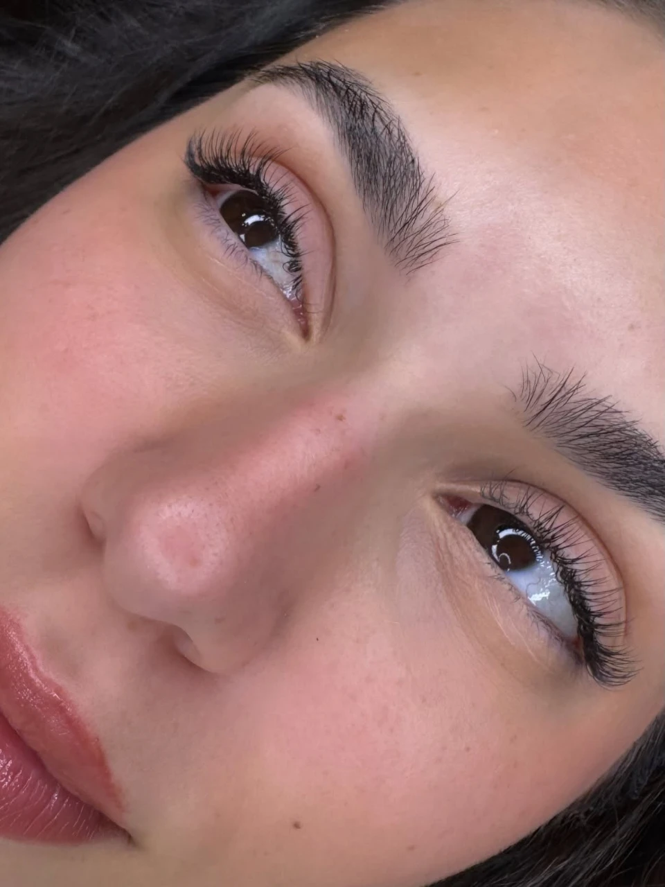 מהפכת ה-LED בהלחמת ריסים: עתיד הטיפוח כבר כאן, ב-Lash studio by Karina באשדוד