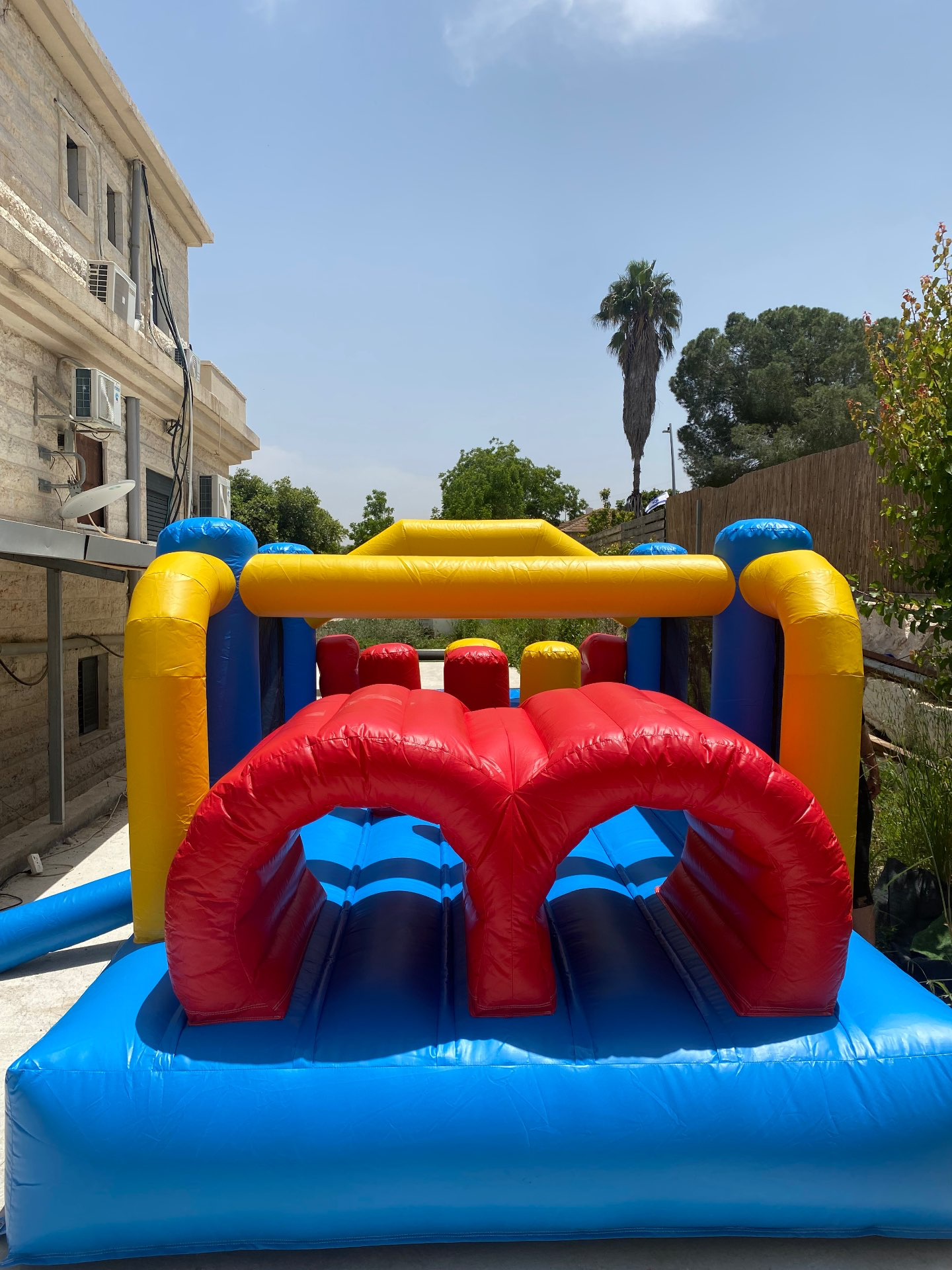 מתנפח אתגרון