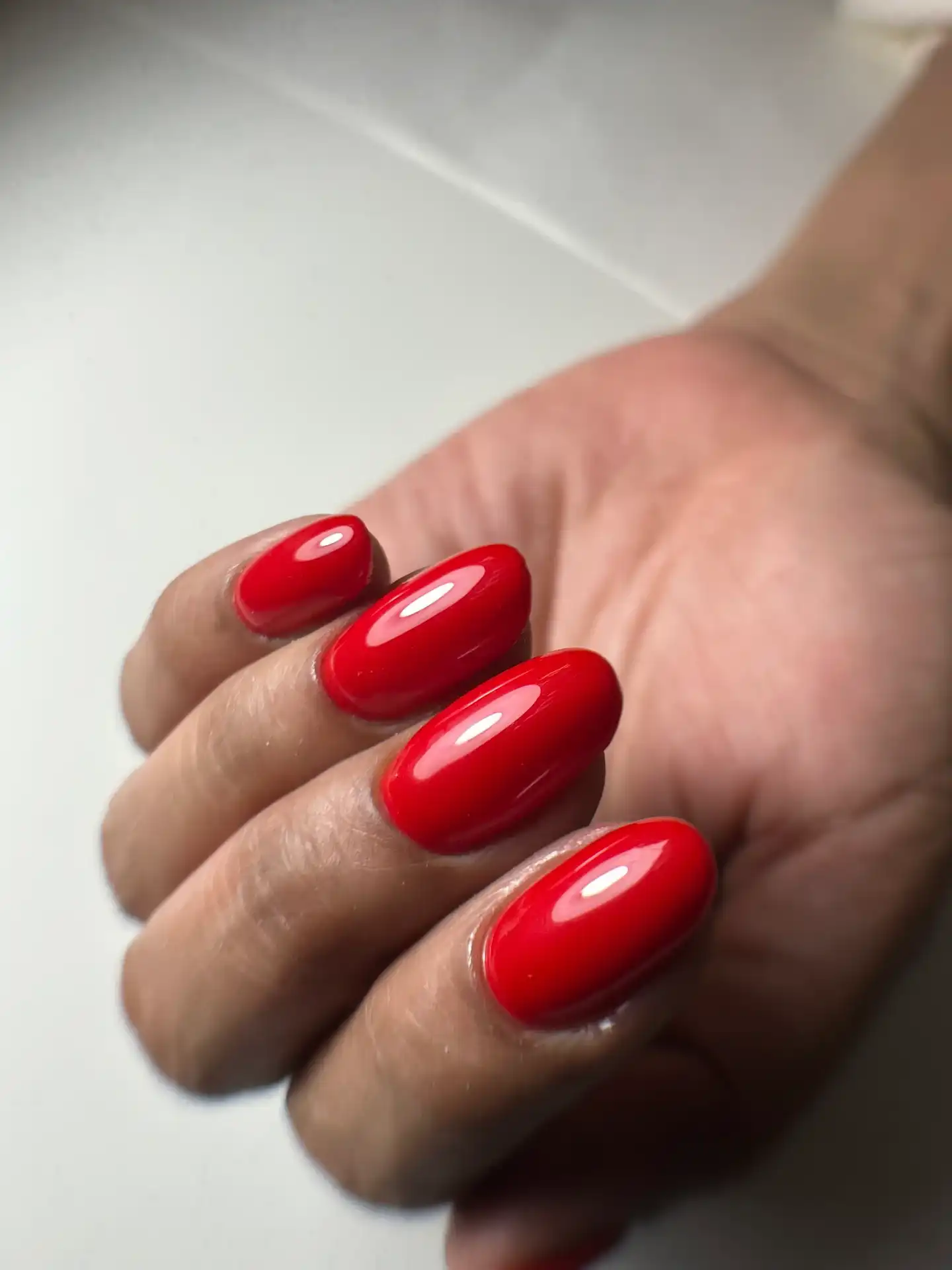 ההבדל בין מניקור רגיל למבנה אנטומי