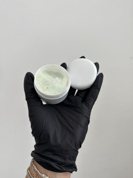 קרם פדיקור + ידית שיוף 