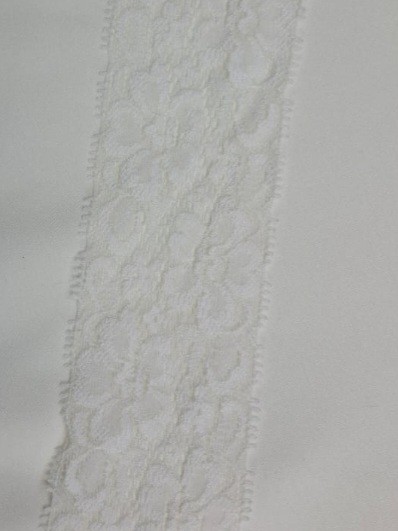 תחרה לייקרה