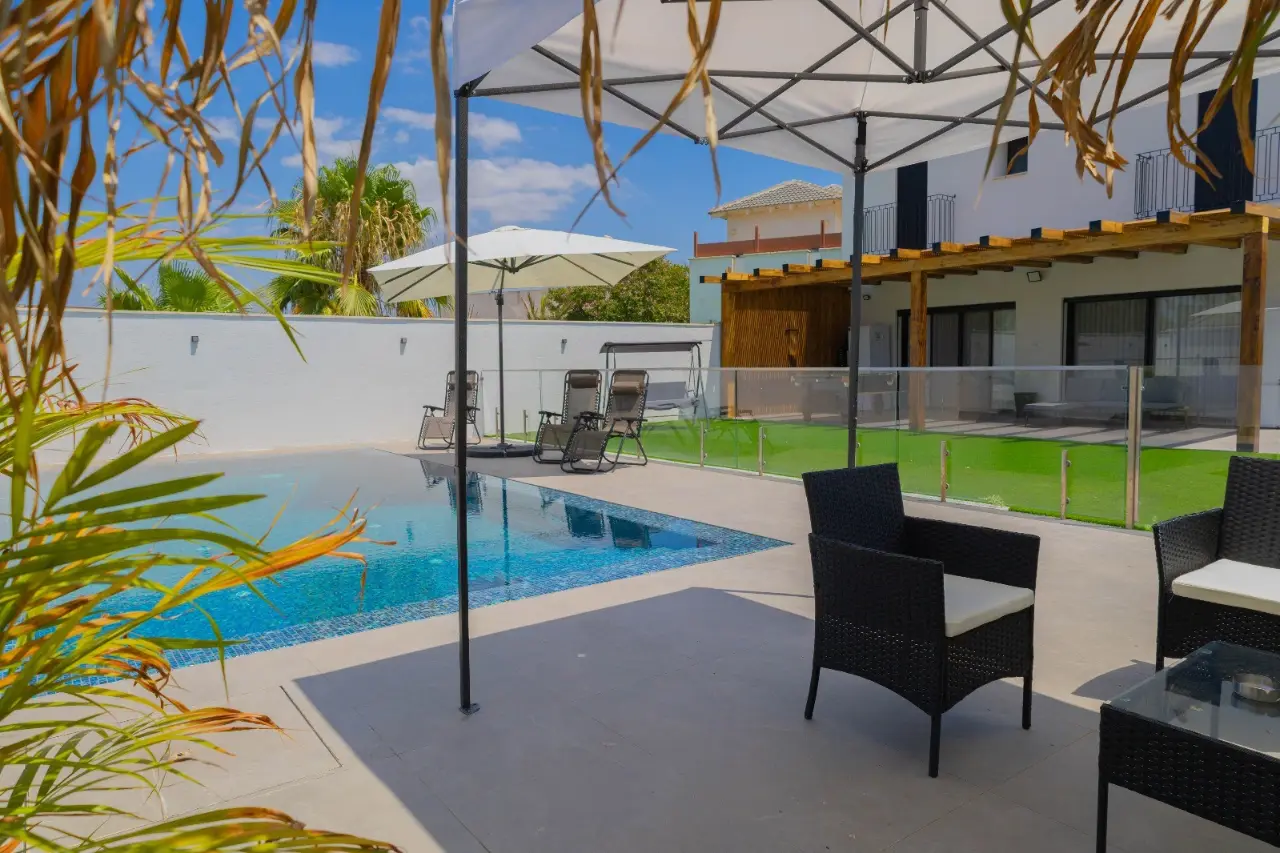 luxury villa- וילת פאר