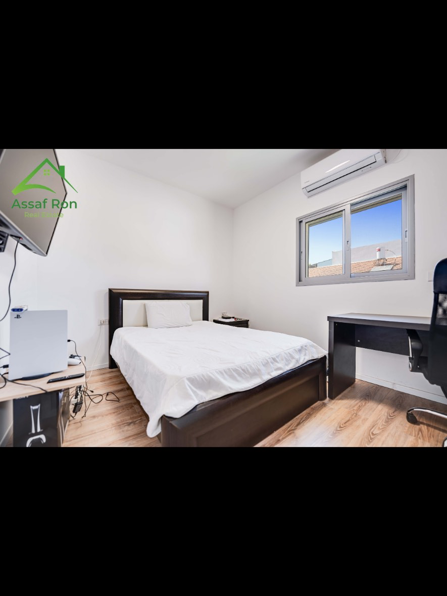 למכירה - דו משפחתי ראשל״צ