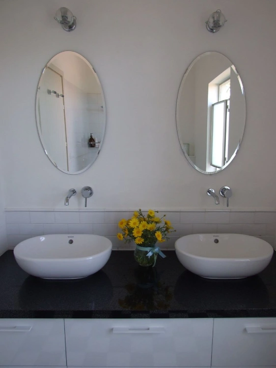 עיצוב והתאמת גופי תאורה